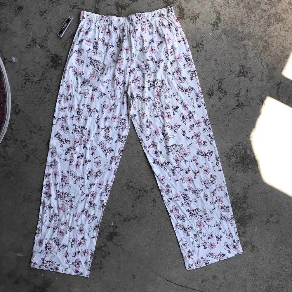 Feminine Floral Printed Knit Lounge Pants - Picture 4 of 7